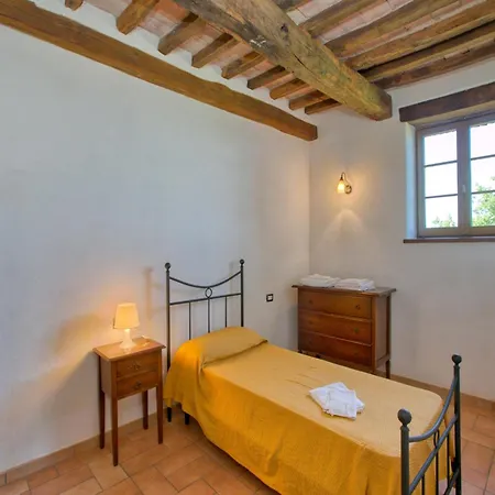 Flat On A Farm With Swimming Pool And Many Activities Vakantiehuis