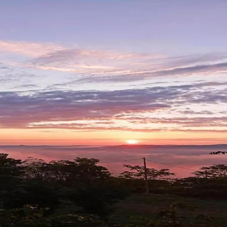 Vakantiehuis Flat On A Farm With Swimming Pool And Many Activities *