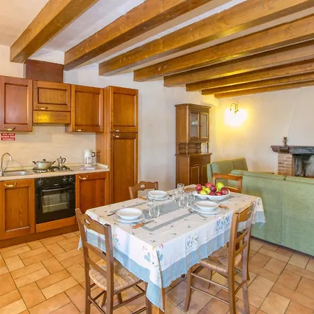 Flat On A Farm With Swimming Pool And Many Activities Vakantiehuis SantʼAngelo in Vado