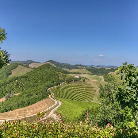 Flat On A Farm With Swimming Pool And Many Activities Vakantiehuis *