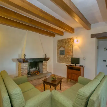 Flat On A Farm With Swimming Pool And Many Activities Σπίτι διακοπών SantʼAngelo in Vado