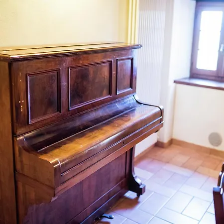 Σπίτι διακοπών Flat On A Farm With Swimming Pool And Many Activities