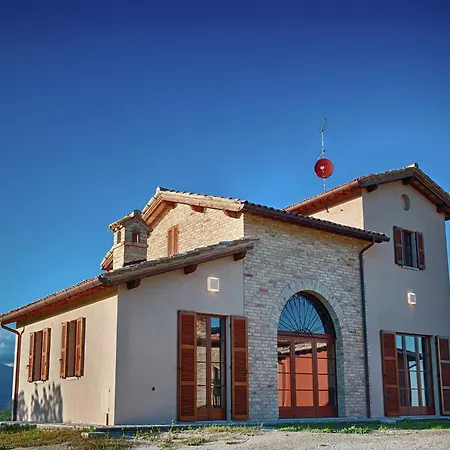 Flat On A Farm With Swimming Pool And Many Activities *
