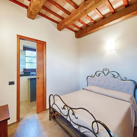 Flat On A Farm With Swimming Pool And Many Activities