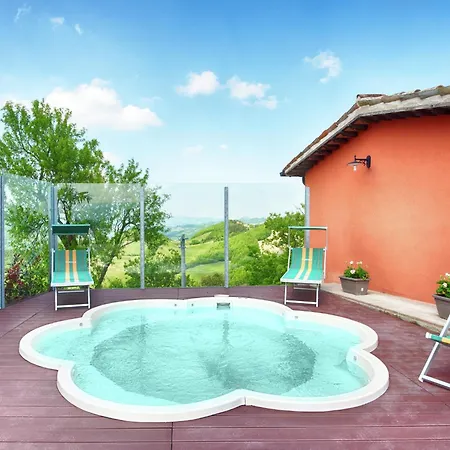 Flat On A Farm With Swimming Pool And Many Activities SantʼAngelo in Vado