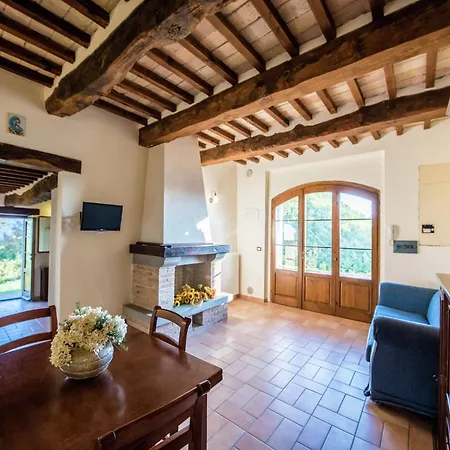 Holiday home Flat On A Farm With Swimming Pool And Many Activities Sant'Angelo in Vado