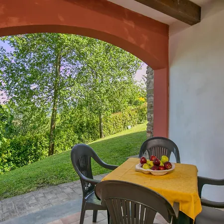 Vakantiehuis Flat On A Farm With Swimming Pool And Many Activities SantʼAngelo in Vado