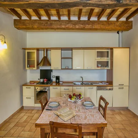 Flat On A Farm With Swimming Pool And Many Activities