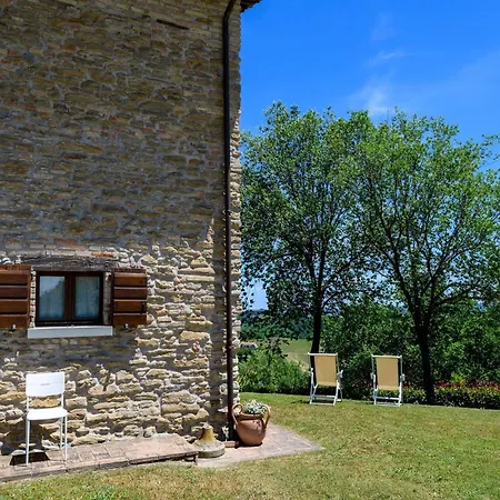 Holiday home Flat On A Farm With Swimming Pool And Many Activities *